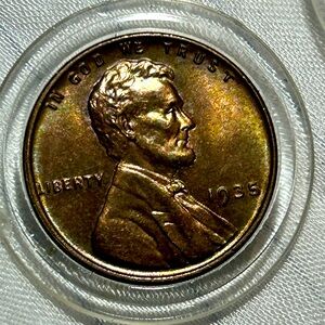 Uncirculated wheat penny’s (rare never been out of capsules besides for picture